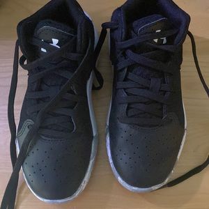 Like new under Armour high tops.  Kids size 13
